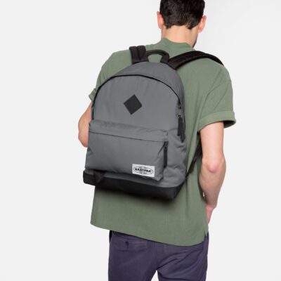 MOCHILA EASTPAK Wyoming Into fondo cuero EK81115Q Croquete Gris cuero negro