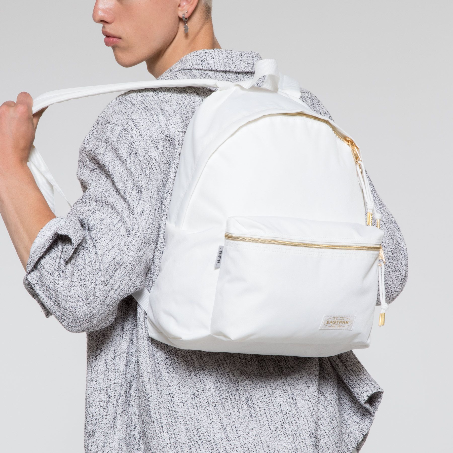Mochila Eastpak Blanca Flash Sales, UP TO 64% OFF | lavalldelord.com
