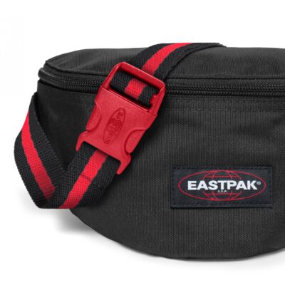 Riñonera Eastpak Springer EK074A11 BLAKOUT Sailor negra detalles rojos