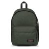 MOCHILA EASTPAK Out Of Office 27 litros con bolsillo ordenador EK76797Q CRAFTY KHAKI verde caqui efecto tejano