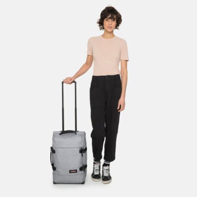 MALETA CABINA AVIÓN EASTPAK Tranverz S EK61L363 Sunday Grey Gris claro efecto tejano jeans