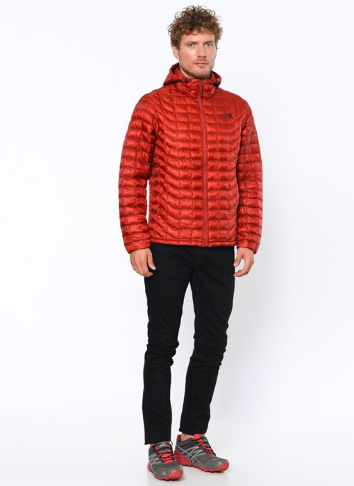 Chaqueta The North Face de plumón hombre cálida Thermobal Hoodie Cardinal Red T0CMG9619 roja