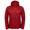 Chaqueta The North Face de plumón hombre cálida Thermobal Hoodie Cardinal Red T0CMG9619 roja