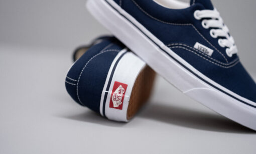 Zapatillas VANS Skate número uno del mundo chico Era Navy Mod. VN000EWZNVY1 básica azul