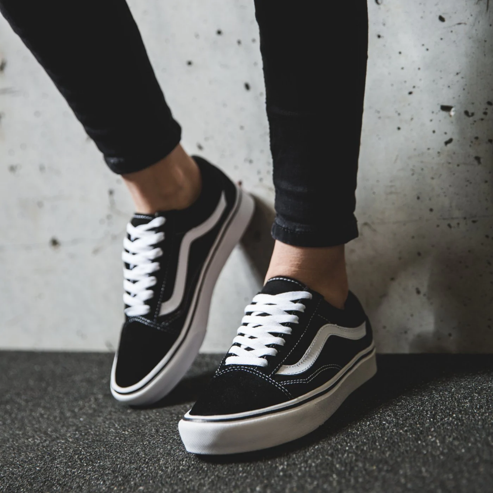 vans old skool negras y blancas 