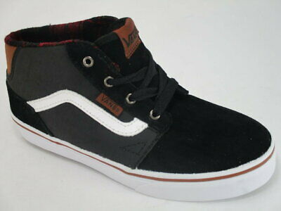 Zapatillas media caña VANS Skate Vans Chapman Mid Mod. VN0A2XSSK75 Negra con banda negra