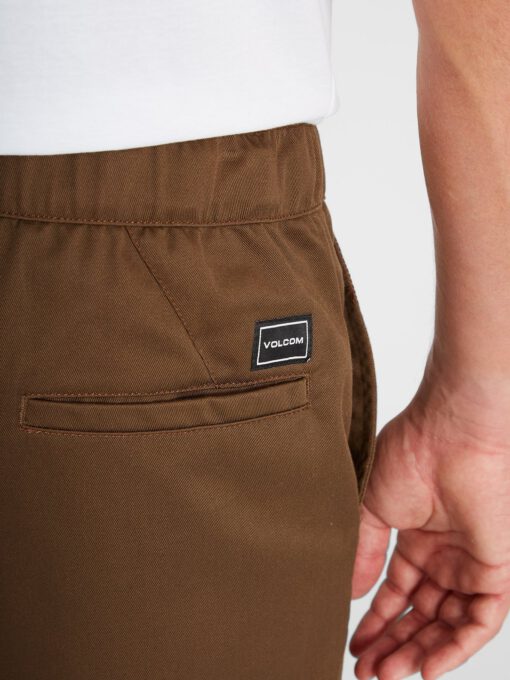 Pantalón corto VOLCOM bermudas cintura elástica Hombre SUBSTANCE - VINTAGE BROWN Ref. A1012103_VBN marrón Nueva colección