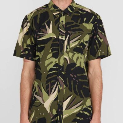 Camisa VOLCOM Manga Corta para Hombre llamativa MENTAWAIS - MILITARY Ref. A0412001 verde militar flores