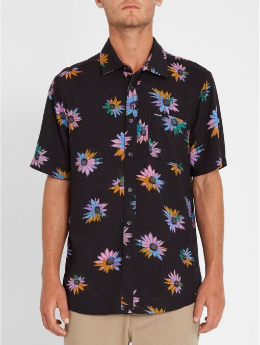 Camisa VOLCOM Manga Corta para Hombre llamativa PLEASURE CRUISE - BLACK Ref. A0412104 Negra flores