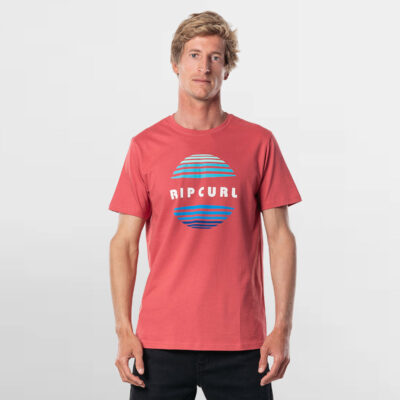 Camiseta RIP CURL hombre manga corta El Mama Short Sleeve Tee Washed Red Ref. CTEQM5 surfera roja