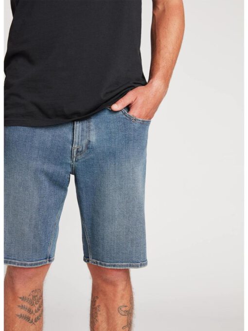 Pantalón corto VOLCOM bermudas tejanas para Hombre SOLVER DENIM SHORT - cbb Ref. A2011701 azul tejano Nueva colección