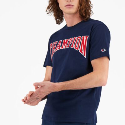 Camiseta CHAMPION Hombre manga corta Cuello redondo COLLEGIATE LOGO T-SHIRT Navy Ref. 215750 Azul marino logo pecho