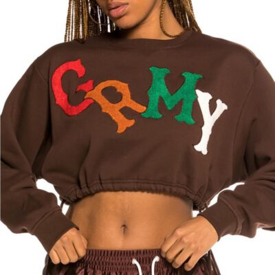 Sudadera corta Crop-Top GRIMEY cuello redondo chica "The Loot" Girl Crop Crewneck Browb | Primavera 21 Ref. GGCSW346 marrón