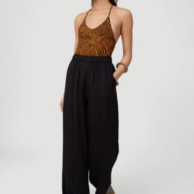 Pantalón fluido O'NEILL práctico y cómodo pierna ancha para Mujer ESSENTIALS WIDE LEG PANTS Black Out Ref. 1A7766 negro