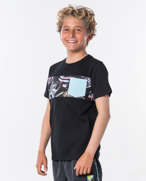 Camiseta RIP CURL manga corta niño surfera Block Pocket Short Sleeve Boy Black Ref. KTEQT4 negra bolsillo pecho