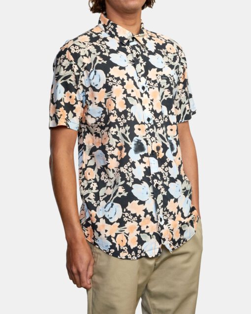 Camisa RVCA Manga Corta Hombre PRESSURE DROP PIRATE BLACK (3837) Ref. W1SHRORVP1 Estampado floral multicolor