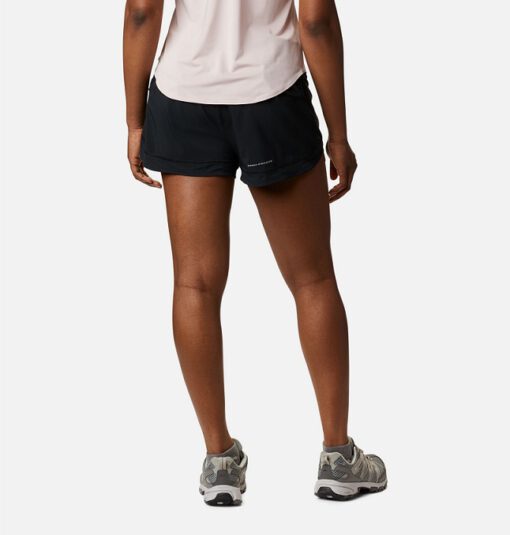 Pantalones deportivos COLUMBIA cortos para mujer Shorts Titan Ultra™ II Black Ref. 1842511010 negro