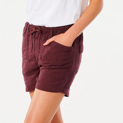 Pantalón lino RIP CURL corto práctico y cómodo para Mujer Shorts Panoma Maroon Ref. GWACB9 granate