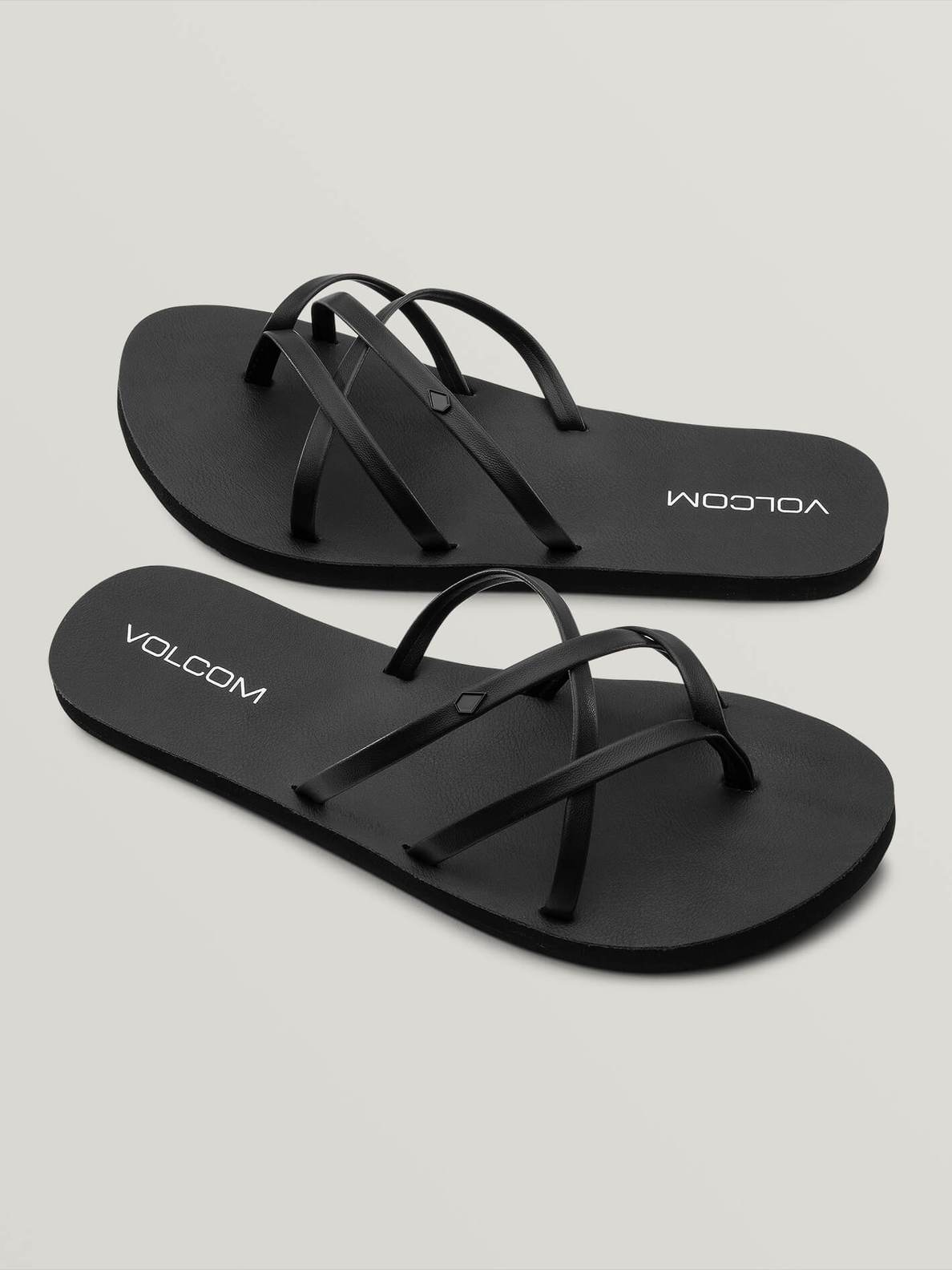 Sandalias VOLCOM Chanclas para Mujer NEW SCHOOL II SANDAL – BLACK OUT Ref. W0812004 negras | Martimpe Berart - Tienda Moda en Vielha, Valle de Aran