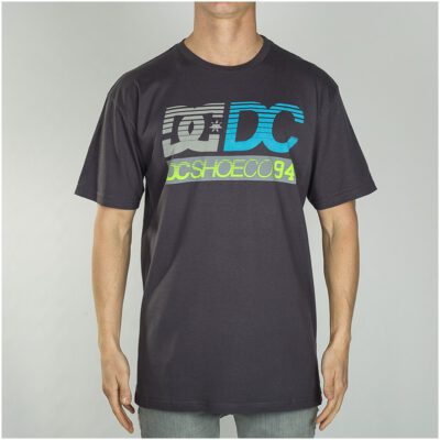 Camiseta DC Shoes manga corta básica para hombre Legendz 94 ss TEE (kvj0) Ref. ADYZT03988 negra logo pecho