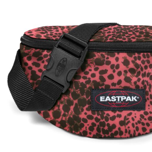 Riñonera Eastpak Springer 2 litros básica EK0749A4 Accentimal Peach Leopardo rosa negro y marrón