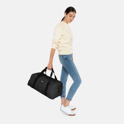 Bolsa Eastpak deporte y viaje STAND Talla S 34 litros Ref. EK00078D77H + Black Denim negra