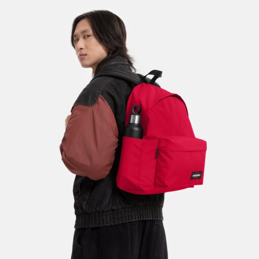 MOCHILA EASTPAK Day Pak'r EK0A5BG484Z 24 litros con bolsillo ordenador Saylor red roja