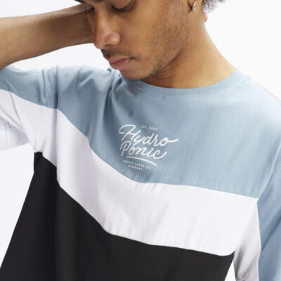 Camiseta HYDROPONIC hombre manga corta  TROPIC DENIM Ref. 23028 WHITE / BLACk azul negra y blanca