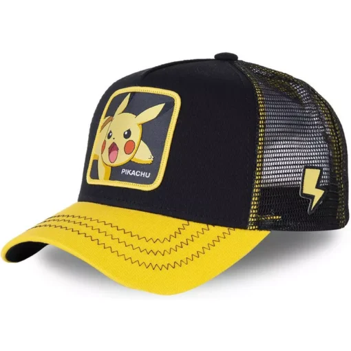 Gorra superheroes CAPSLAB Trucker negra y amarilla con cierre snapback Pikachu PIK6 Pokémon