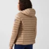 Chaqueta con capucha Jott de plumas pato Mujer 804 beige CLOE PF22WDOW01 BASIC Justoverthetop beige