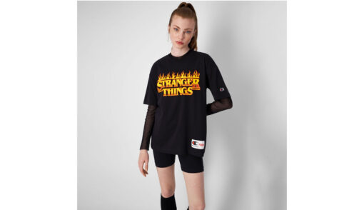 Camiseta CHAMPION STRANGER THINGS manga corta ref-217791 cha kk007 NBK-negro llamas