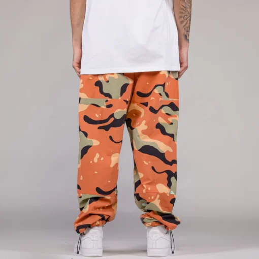 PANTALON CHANDAL GRIMEY GRTS239-S23Q1 UFOLLOW TRACK PANTS-brown camuflaje
